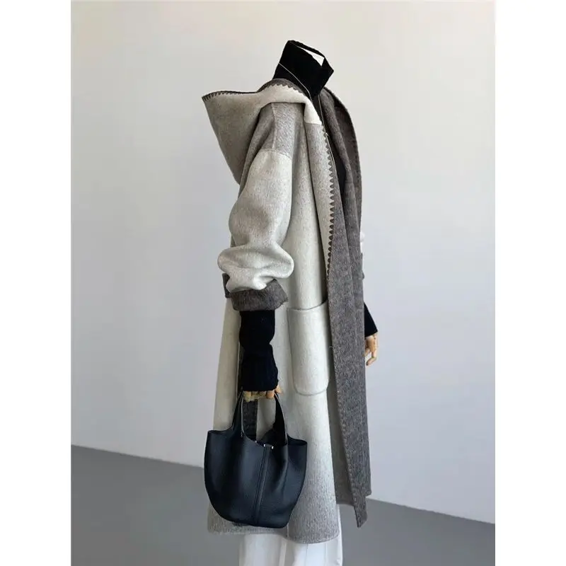 Mid-Length Gray Woolen Coat With Contrasting Color Cape Coat And Hooded High-End Feel