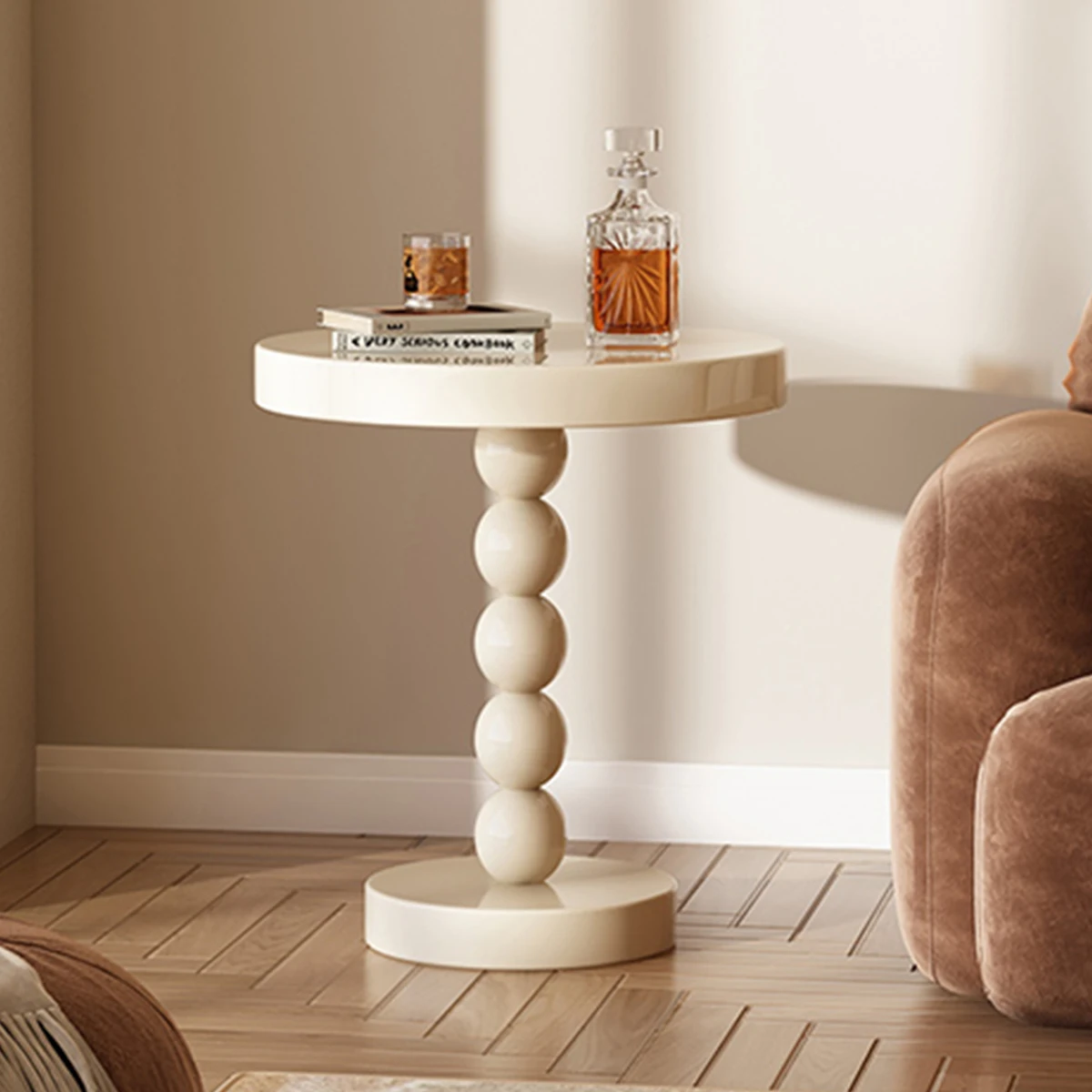 High End Wooden Small Round Coffee Table Modern Cream White Side Table  Living Room Latest Designer Corner Table for Home Use