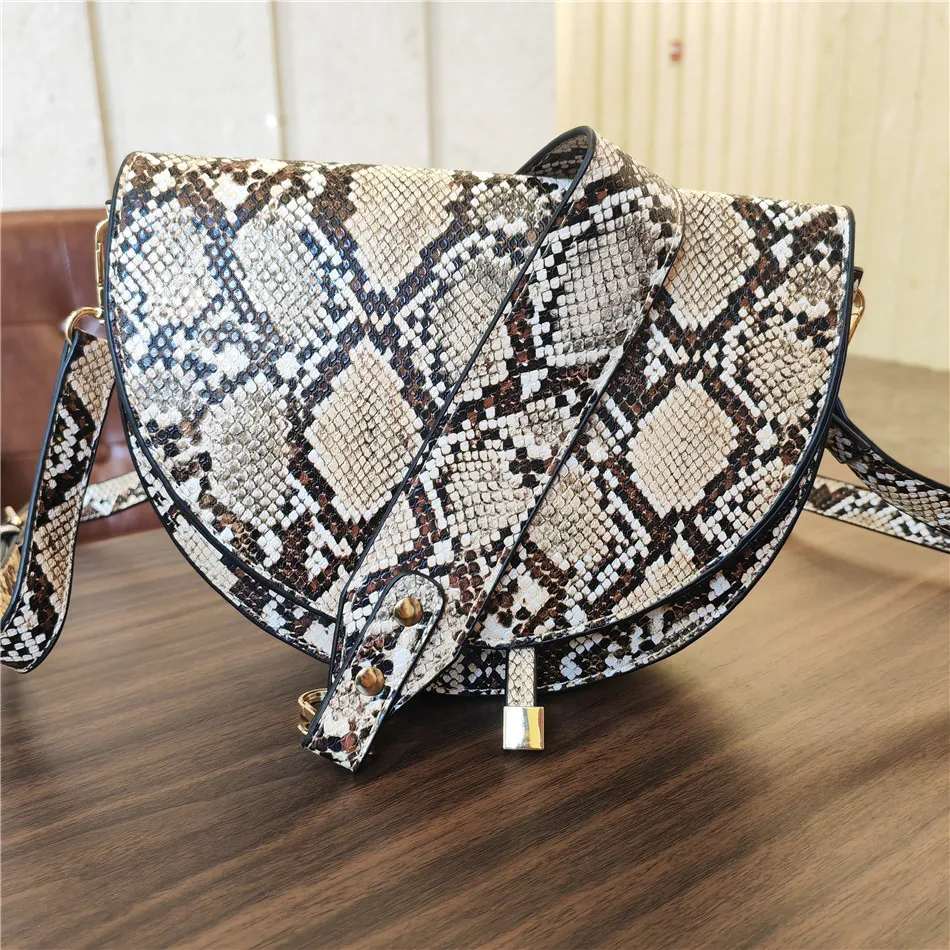 Fashion Snake pattern PU Leather Women Saddle Bag Luxury Shoulder Bags Small Round Handbag lady Crossbody Messenger Bag bolso