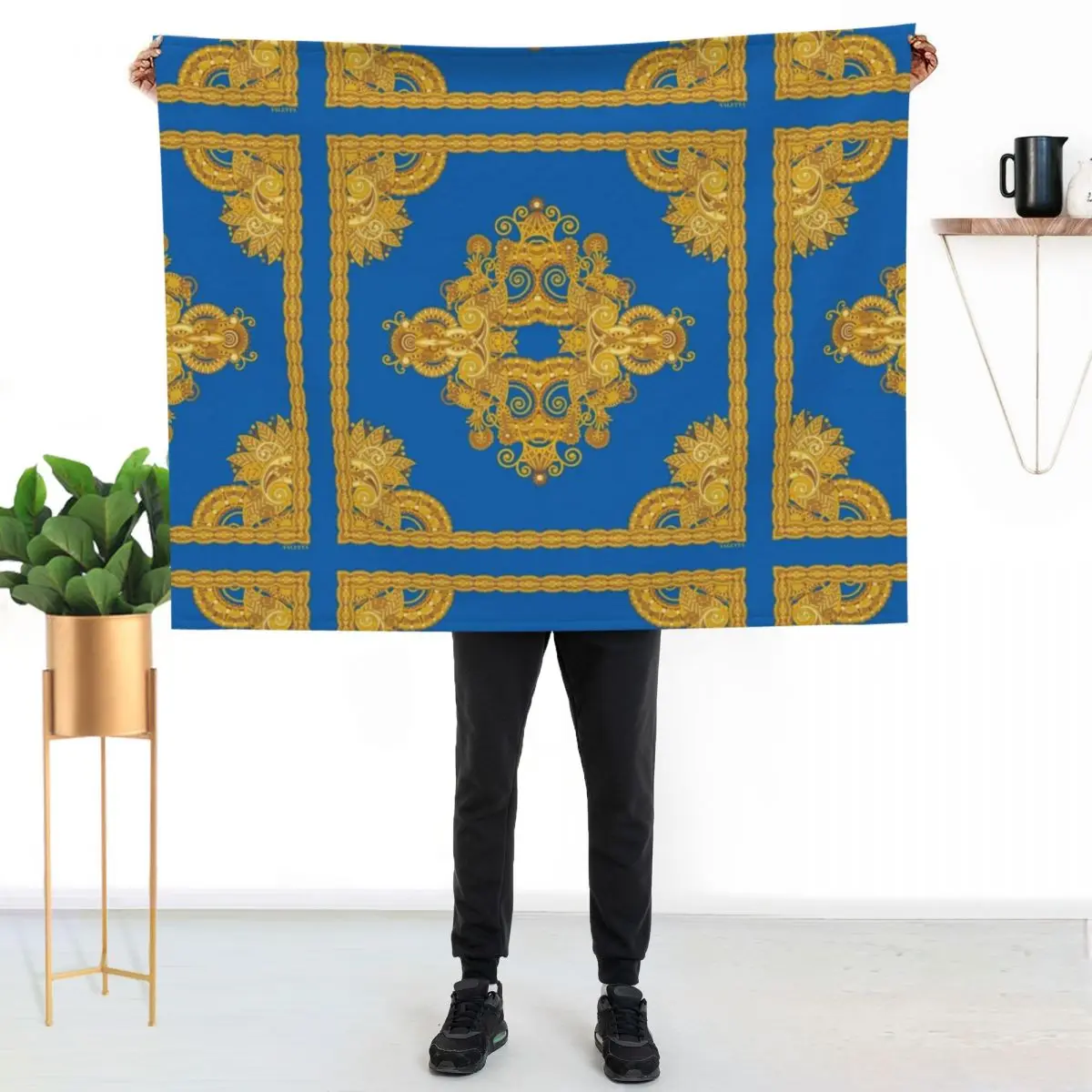Bling-Bling Sugar Girl Blue Throw Blanket Elegant Warm Throw Blanket for Hotel Home