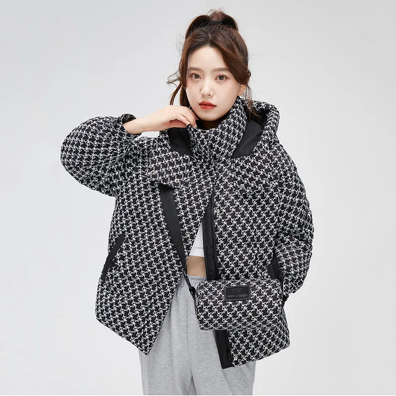 Women's Warm Hooded Jacket, Korean Winter Coat Filled with Artificial Cotton, Fashion Plaid Outerwear, Short, Wide-waisted, 2023