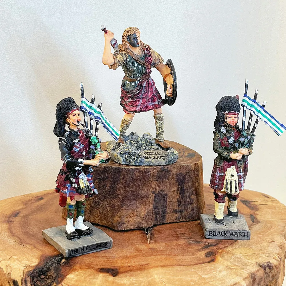Scotland Warrior Bagpiper Resin Figurine Desktop Statue Souvenir Gift