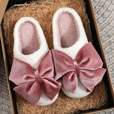 Winter Thickened Warm Plush Slippers Women's Red Velvet Bow Home Cotton Shoes Large Size Soft Flat Coral Fleece House Slippers