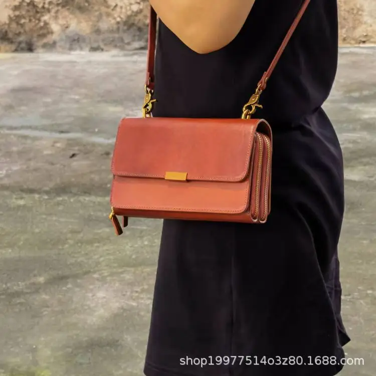 

Retro Vegetable-tanned Leather Women's Cross-body Bag With Top Layer Cowhide Double Zipper Small Square Bag Cowhide Shoulder Bag