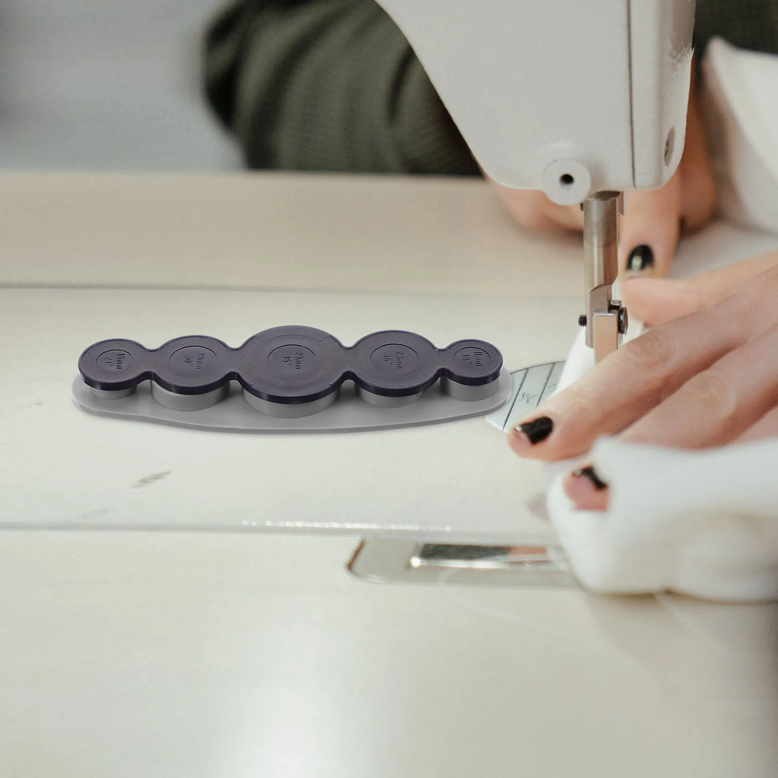 

Button Making Tools Fabric Button Maker Kit Plastic Mold Machine Sewing Supplies Craft DIY Tool Versatile Design Efficient H