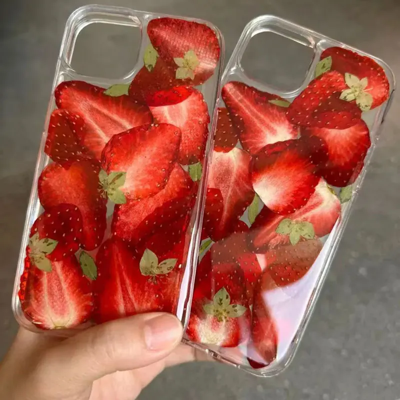 ins Light luxury strawberry Phone Case For iPhone16 Pro Max15 14 13 12 11 XR XS Max7 8Plus Y2K good luck Soft protective shell