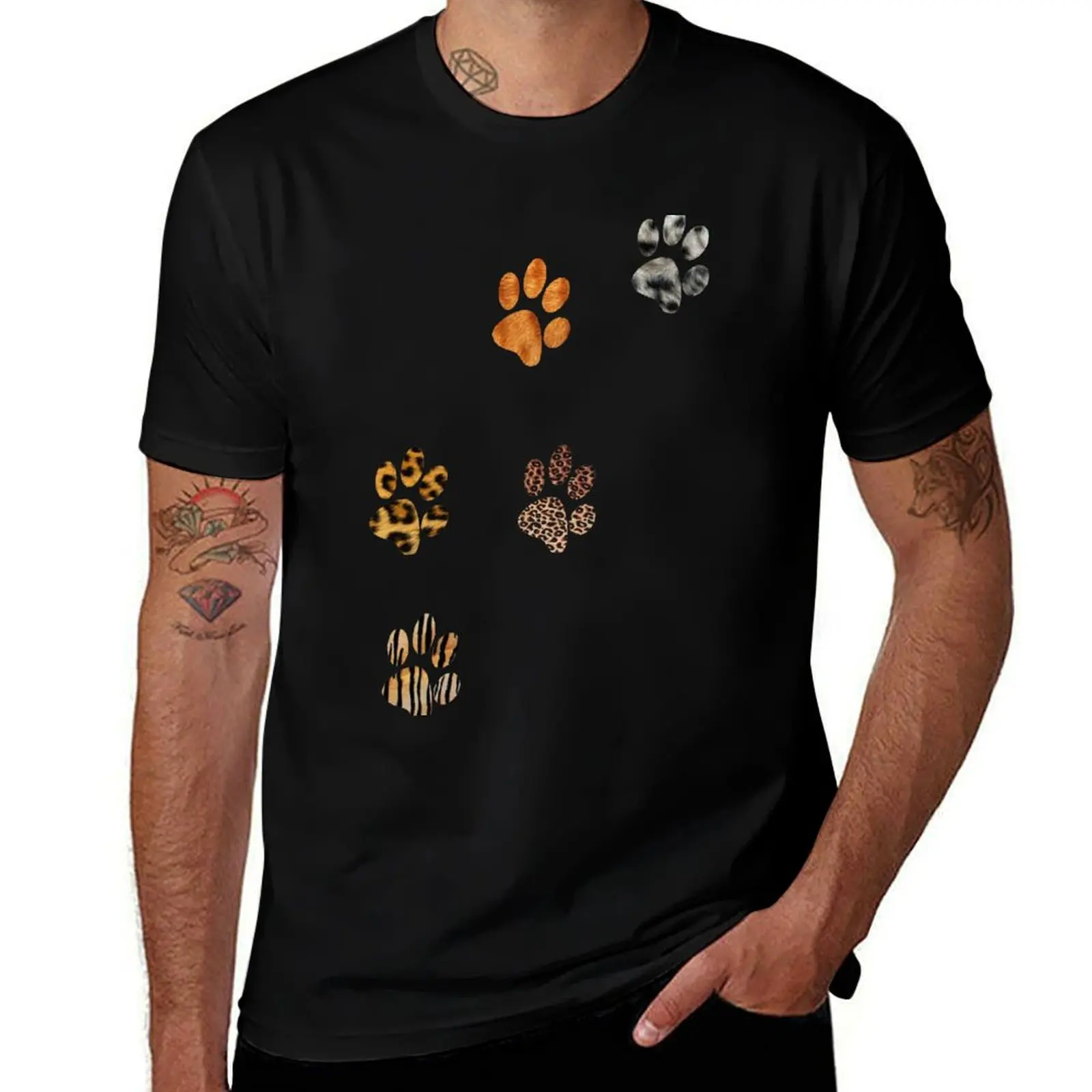 

Wild cat paws T-Shirt funny t shirts cotton g man t shirts for men t shirt for man 100 percent cotton T-Shirt