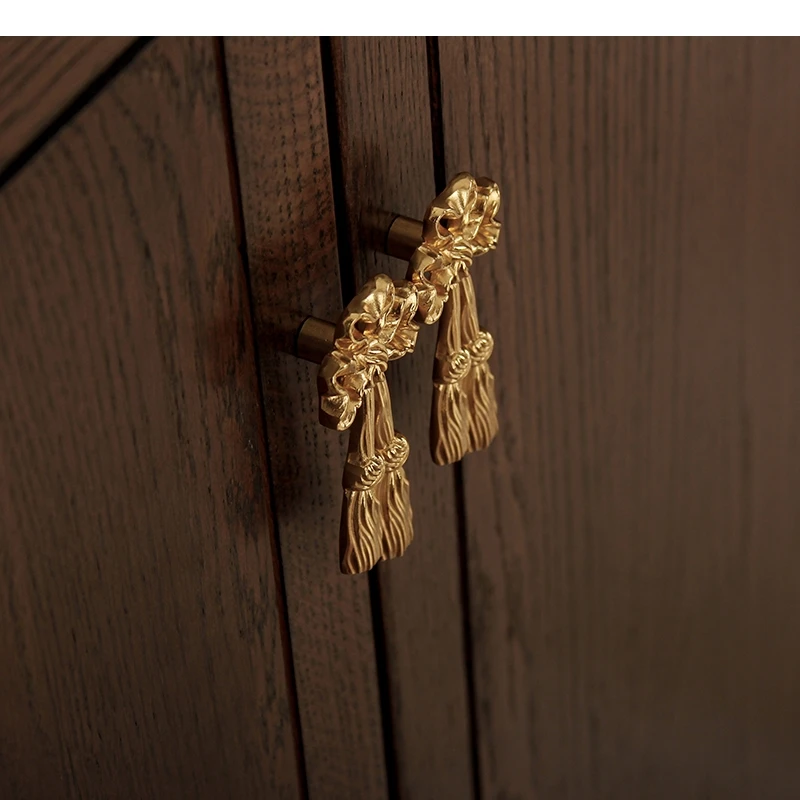 

Bow-knot Shaped Brass Cabinet Pulls Door Knob Vintage Copper Handles for Furniture Nightstand Drawer Knobs Hooks Handle
