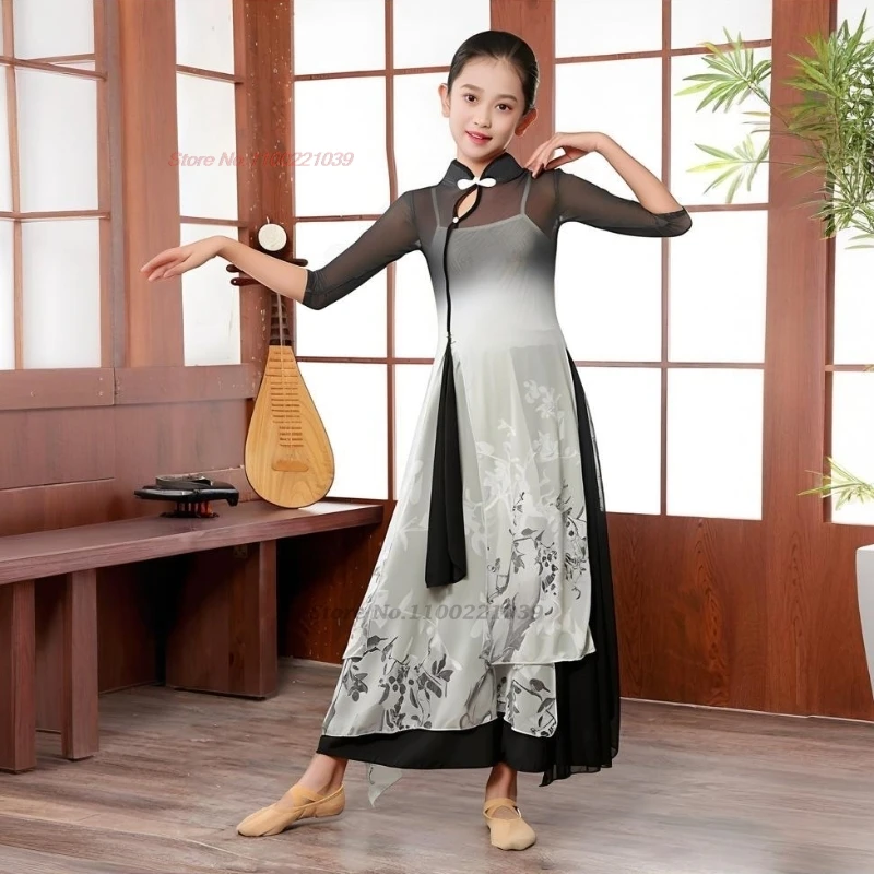 2025 中国ヴィンテージ子供ダンス衣装国家フラワープリントメッシュ袍トップス + パンツセット伝統的なステージパフォーマンスドレス