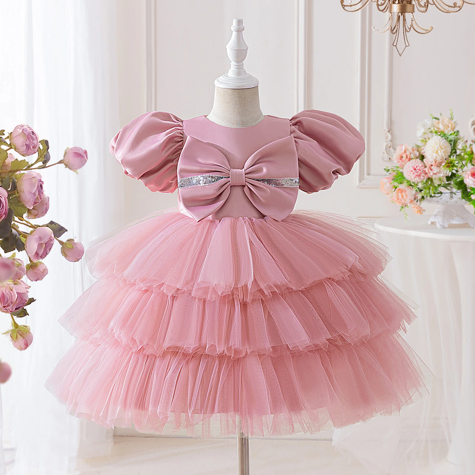 

Elegant Big Bow Party Girls Dress Puff Sleeve Sequin Wedding Bridesmaids Princess Prom Dresses Girl Tulle Birthday Kids Clothing