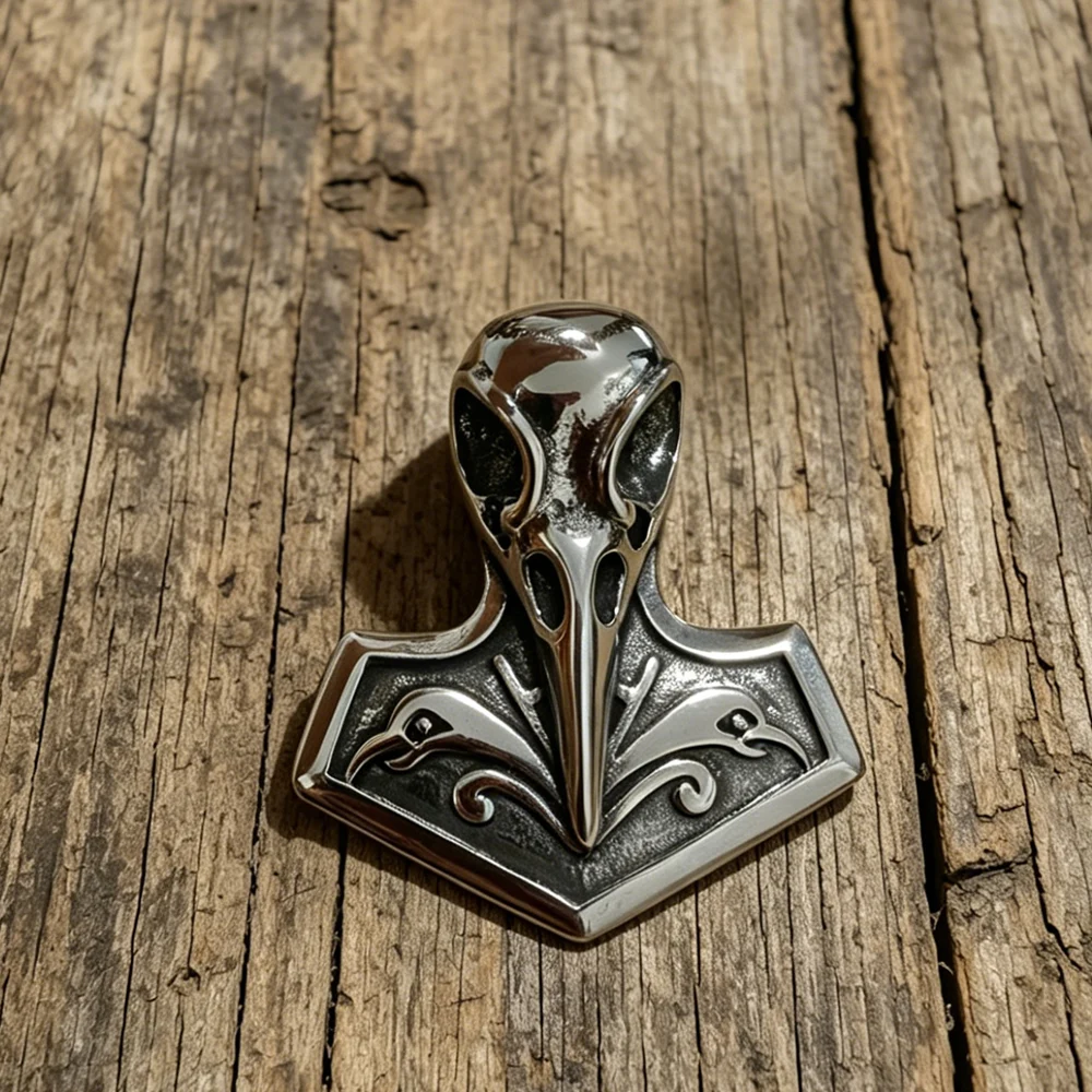 Vikings Odin Raven Pendant Necklaces for Men Women Nordic Animal Skull Necklace Stainless Steel Fashion Amulet Jewelry Wholesale