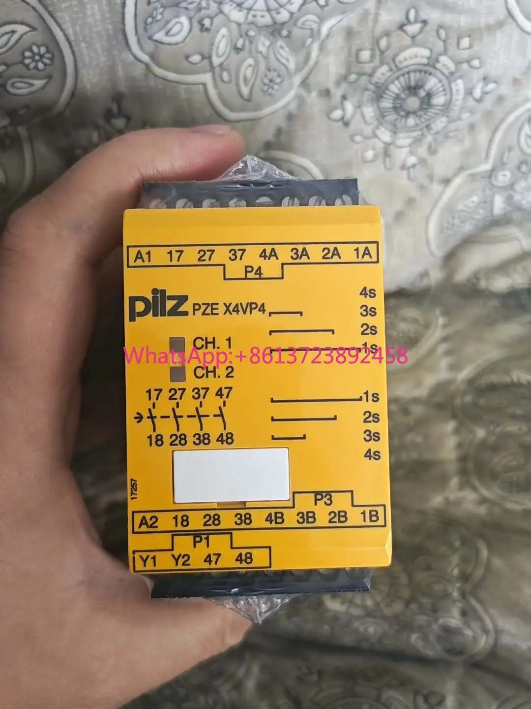 

Pilz X4VP4 777586 safety relay Germany in Stock