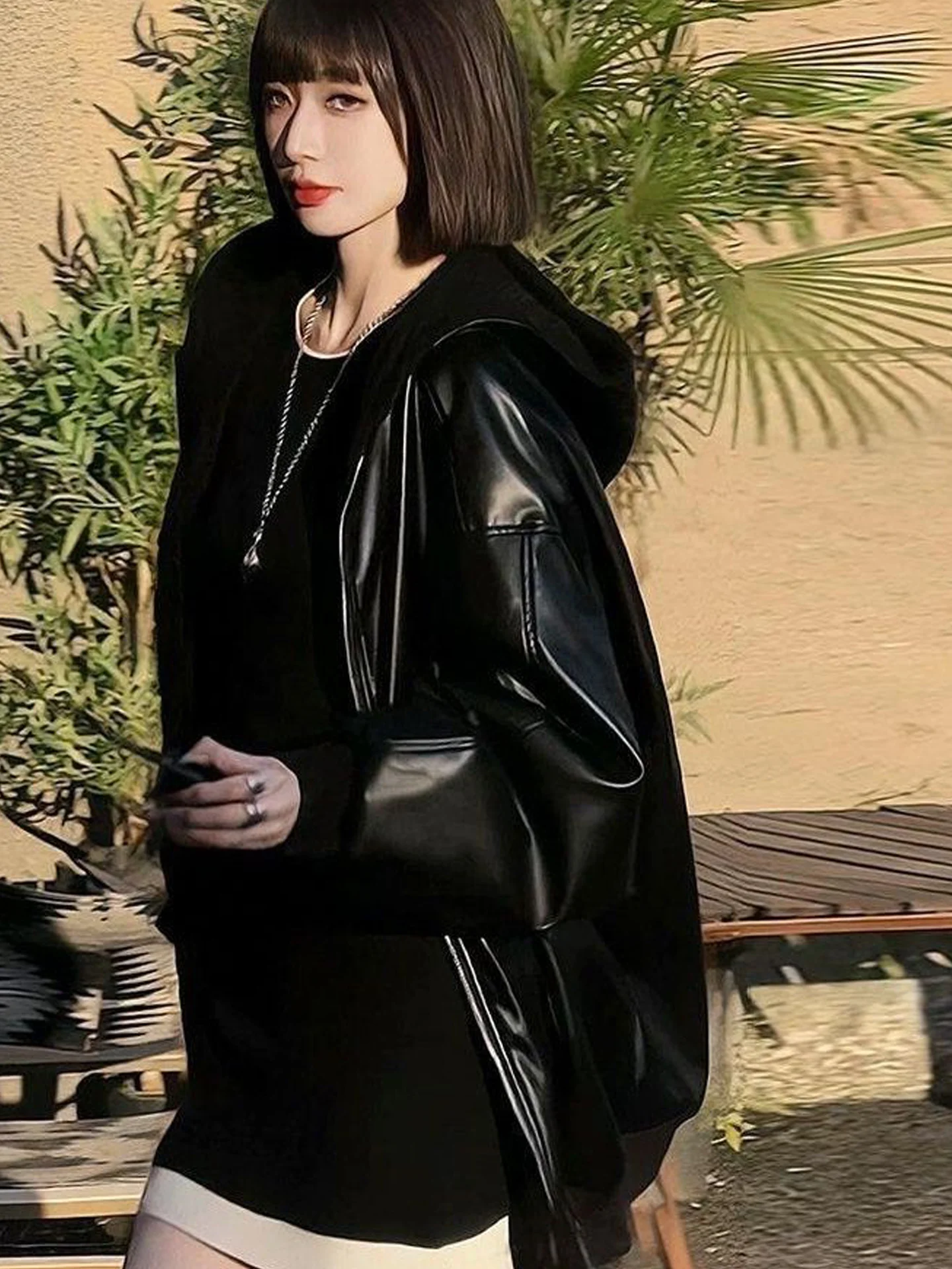 

Bla Lamb Fur Jaet Women's Winter Thiened Loose Mid-Length Hooded Coat Trendy Double-Sided Wear PU Leather Outerwear