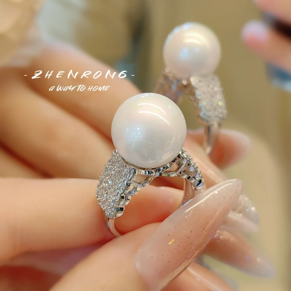 

Extravagant Heavy Work High Carbon Diamond Simulated Aurora Mabe Pearl Ring for Women Fashionable Luxury Jewelry