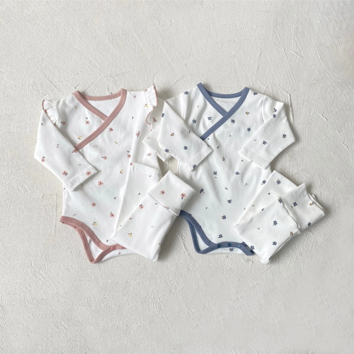 

2026 Spring New Baby Home Clothes Set Girls Floral Bodysuit+ High Waisted Leggings 2pcs Suit Infant Cotton Pajamas Outfits