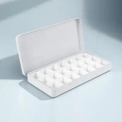 

1Set Watercolor Paint Storage Box Hard Iron Empty Plastic Pans Rectangular Palette Portable for Artists Watercolor Box