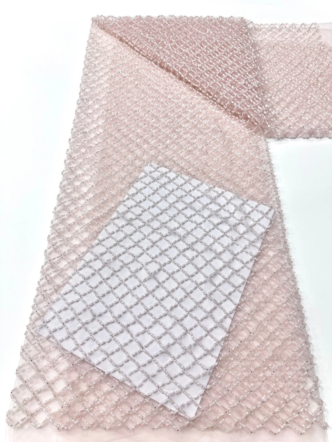 

Luxury Sequins Lace Fabric High Quality French African Beaded Lace Fabric Nigerian Embroidery Fabric Sewing Dress 2 And 5Yards