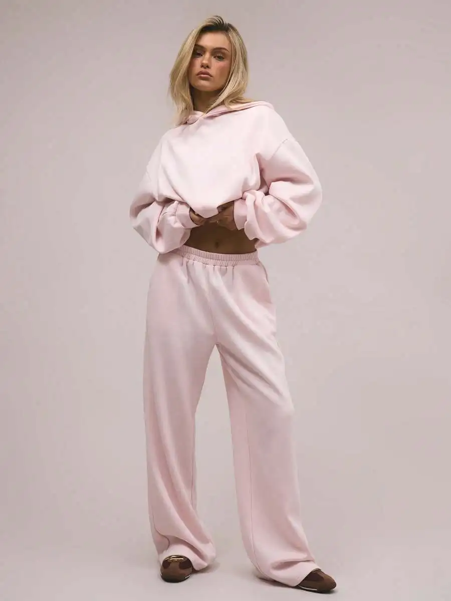 

Oversized Fleece Sweatpants for Women - Loose Fit, Soft Comfort, Casual Wear