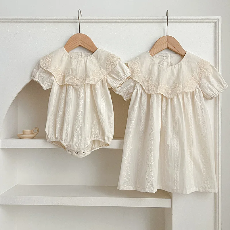 

2025 Infant Baby Girls Beige Dress Rompers Sisters Clothes Kids Girls Embroider Flower Princess Dress Family Clothes Rompers