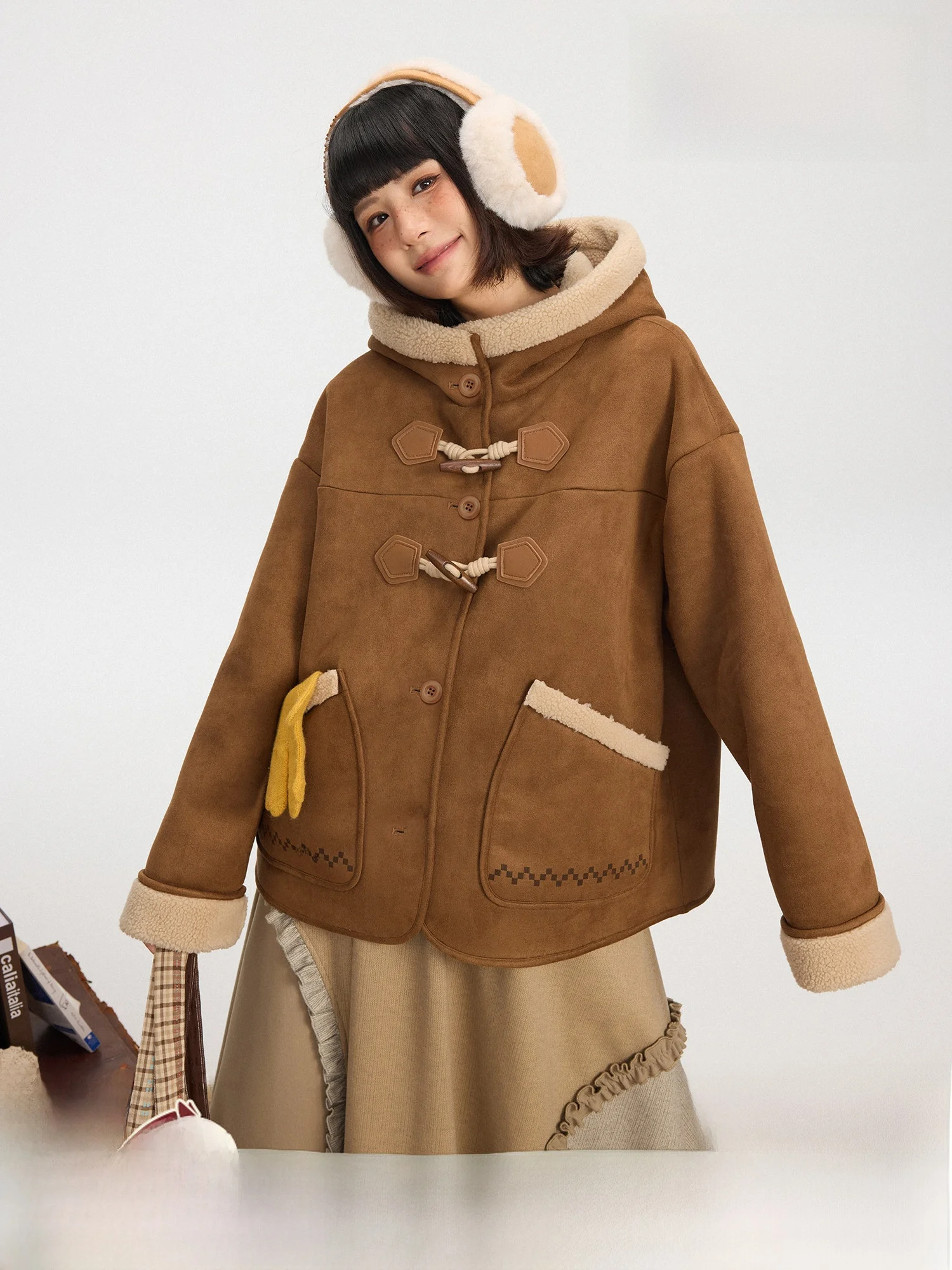 

Retro Sle Thiened ort Jaet Women's Loose Fit Suede Lamb Fur Lined Coat with Hood Volcanic Brand Warm Outerwear