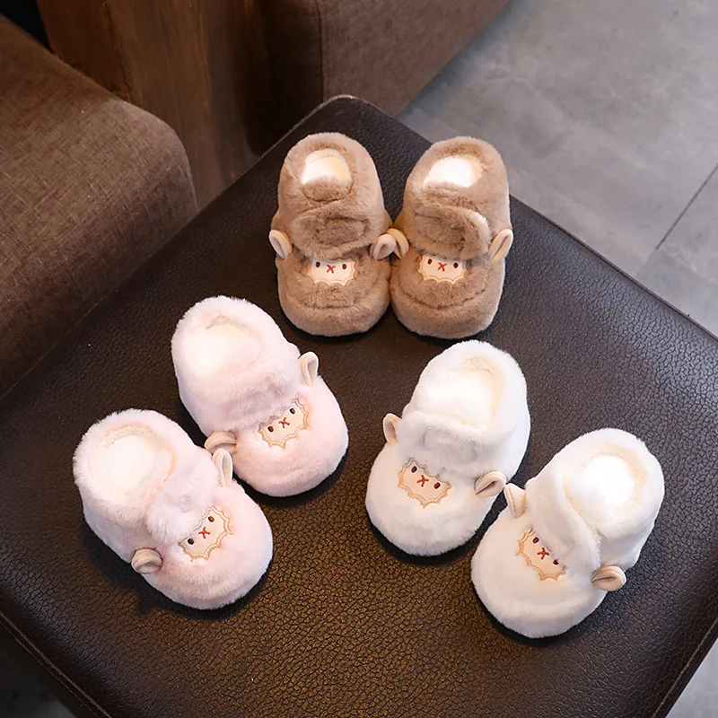 

Зимние теплые плюшевые детские сапоги для маленьких девочек с милым рисунком и удобной мягкой подошвой, подходящие для новорожденных в возрасте от 0 до 18 месяцев