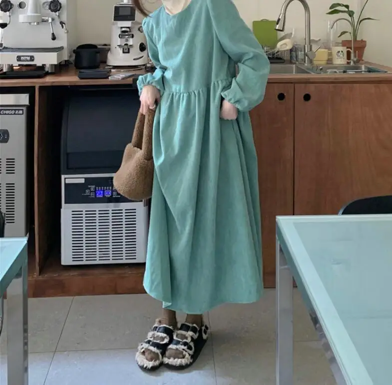 Autumn/Winter New Fashion Long Sleeved Round Neck Corduroy Solid Color Slim Fit Dress For Women,2 Colors