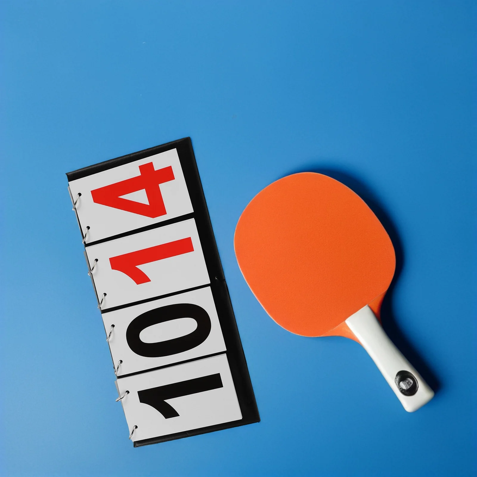 لوحة نتائج يدوية مكونة من 4 نقاط رقمية قابلة للطي على سطح الطاولة وخفيفة الوزن ومتينة لبطولات الألعاب الليلية