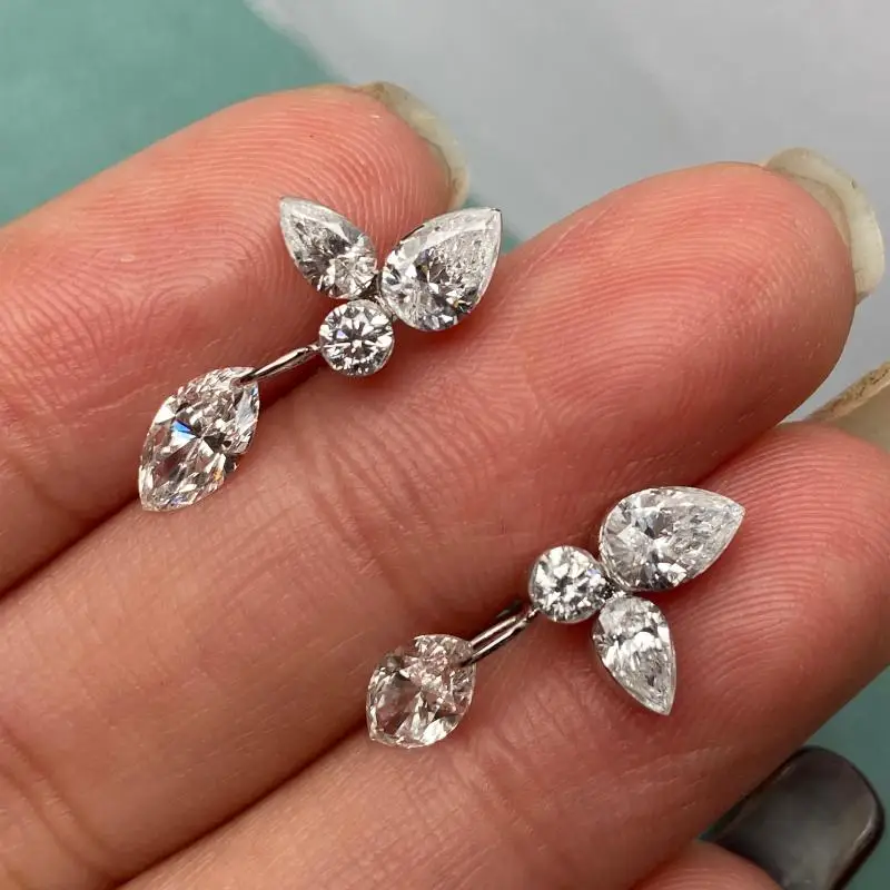 RUIF 2025 Hot Sale Special Design 18K Pear Shape Earrings Perforation Lab Diamond Girlfriend Gift