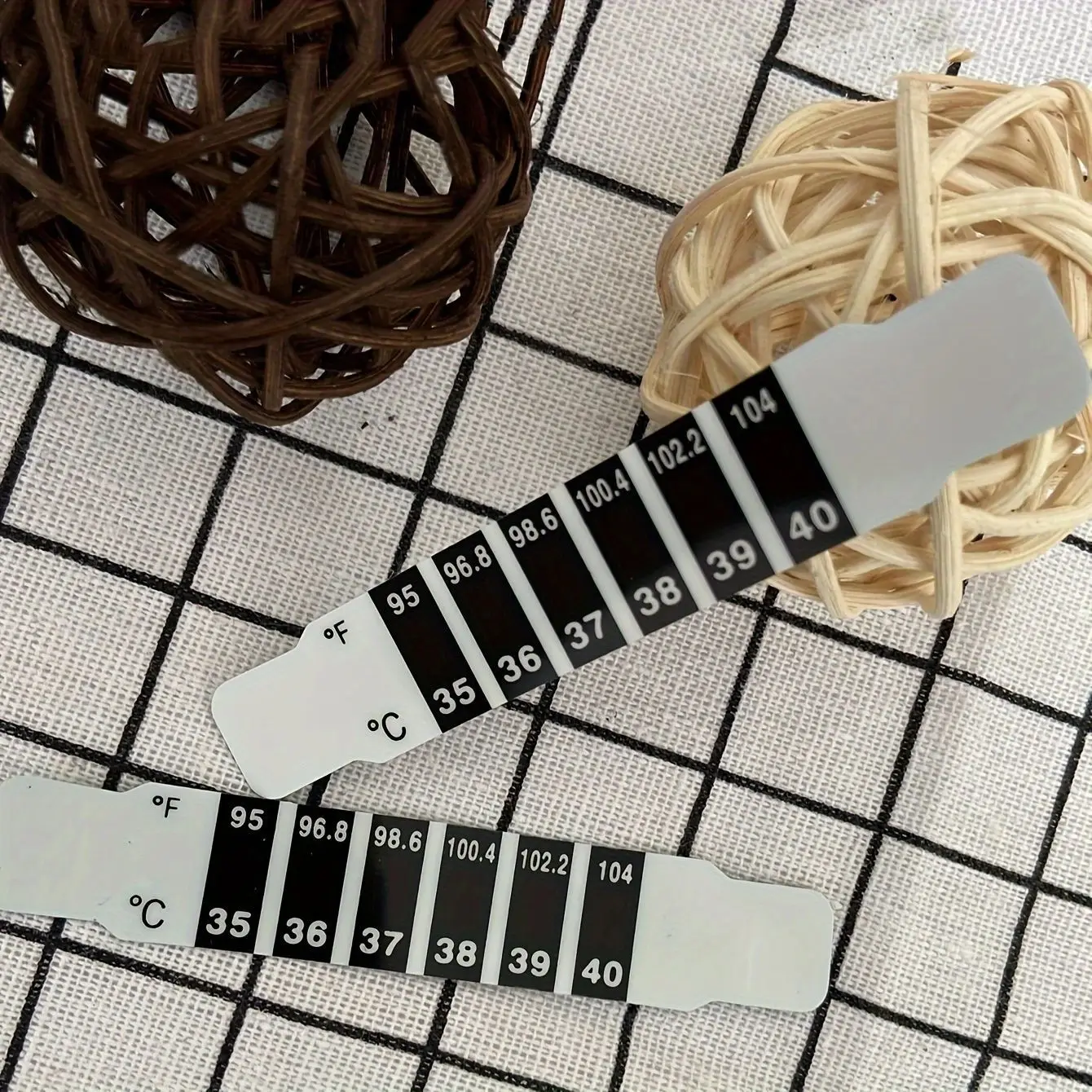 5 قطع من ملصقات درجة الحرارة الأمامية الداخلية، ملصقات درجة الحرارة القابلة لإعادة الاستخدام، ملصقات قياس درجة الحرارة، سائل متغير اللون