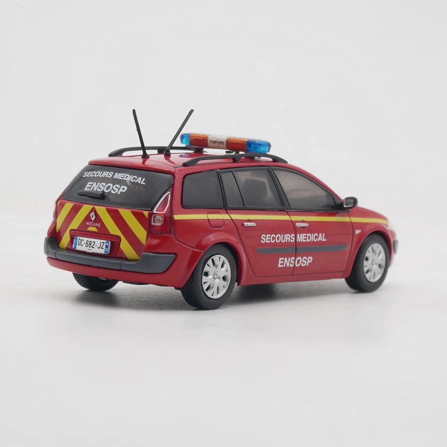 Diecast ixo escala 1:43 renault megane quebrar renault megane motor de bombeiros modelo de carro de brinquedo liga modelo de carro brinquedo colecionável presente