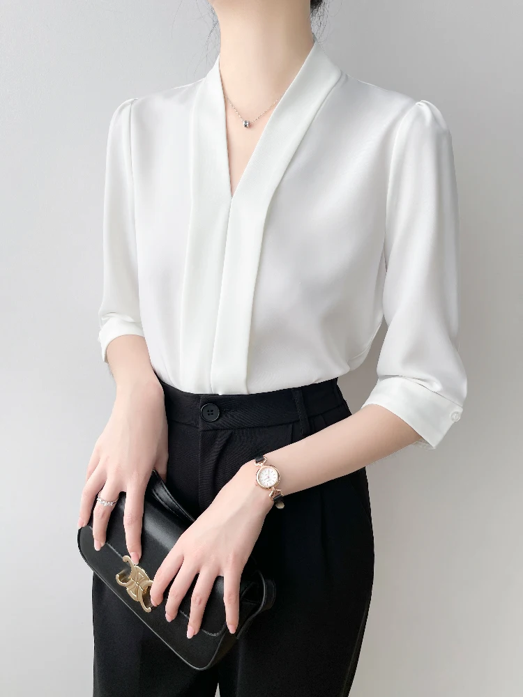 

White V-Ne Chiffon irt Women's Summer Design Commute Profional Interview irt Korean Sle Loose Fit Button Detail