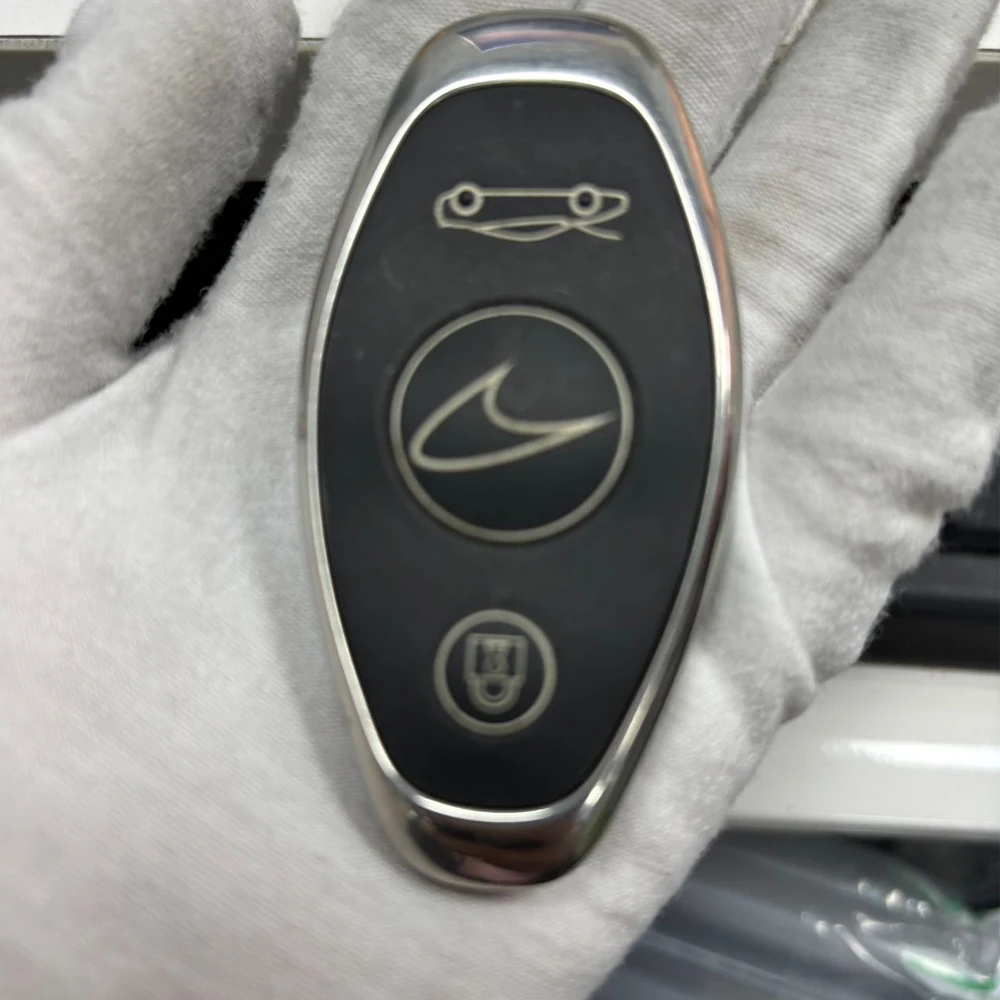 Оригинальный ключ б/у для Mclaren 720s 570s 600lt 540c Оригинальный ключ б/у для Mclaren 720s 570s 600lt 540c