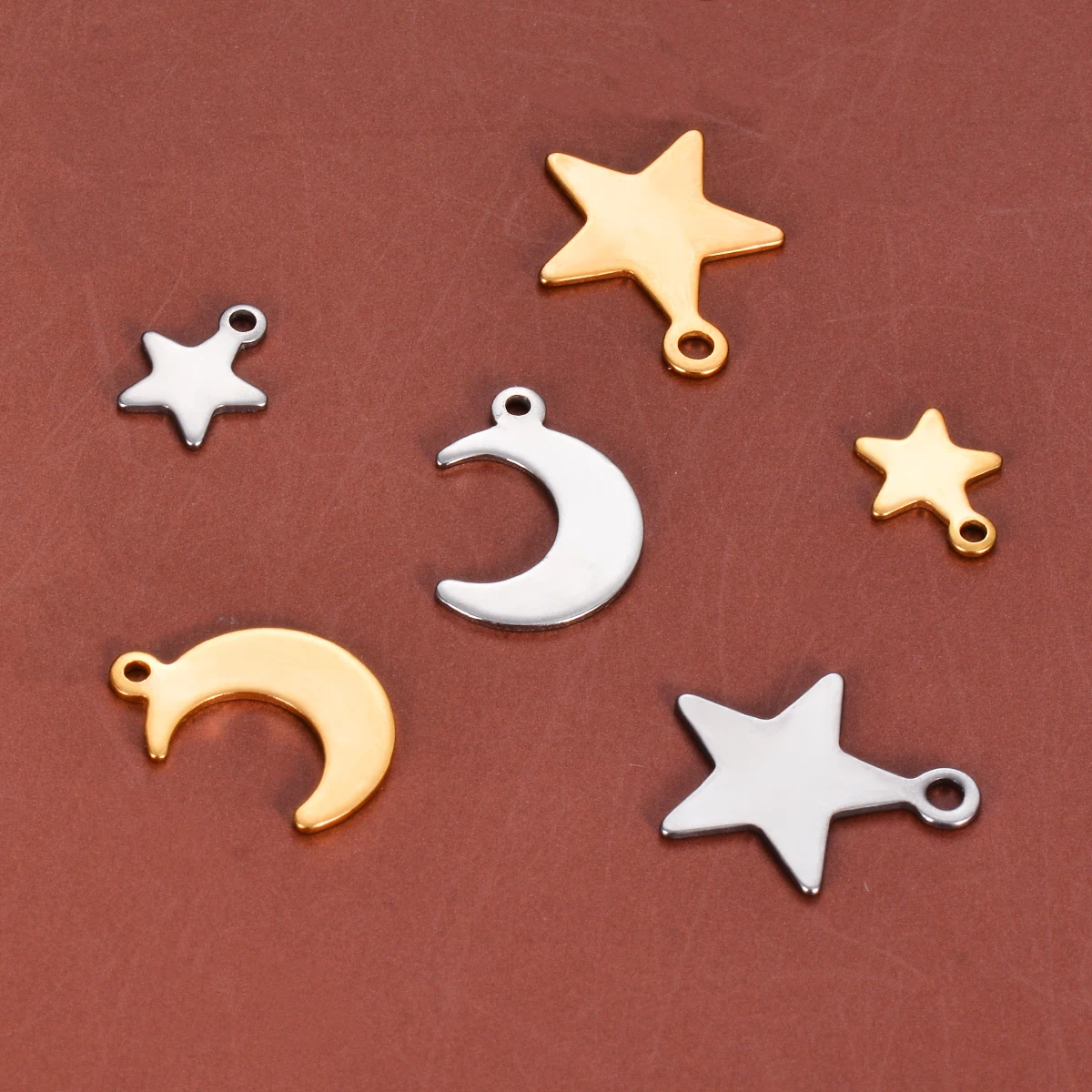 50Pcs/lot Gold Tone Stainless Steel Moon Star Charm Jewelry Makings DIY Craft Pendant Bracelet Necklace Accessories