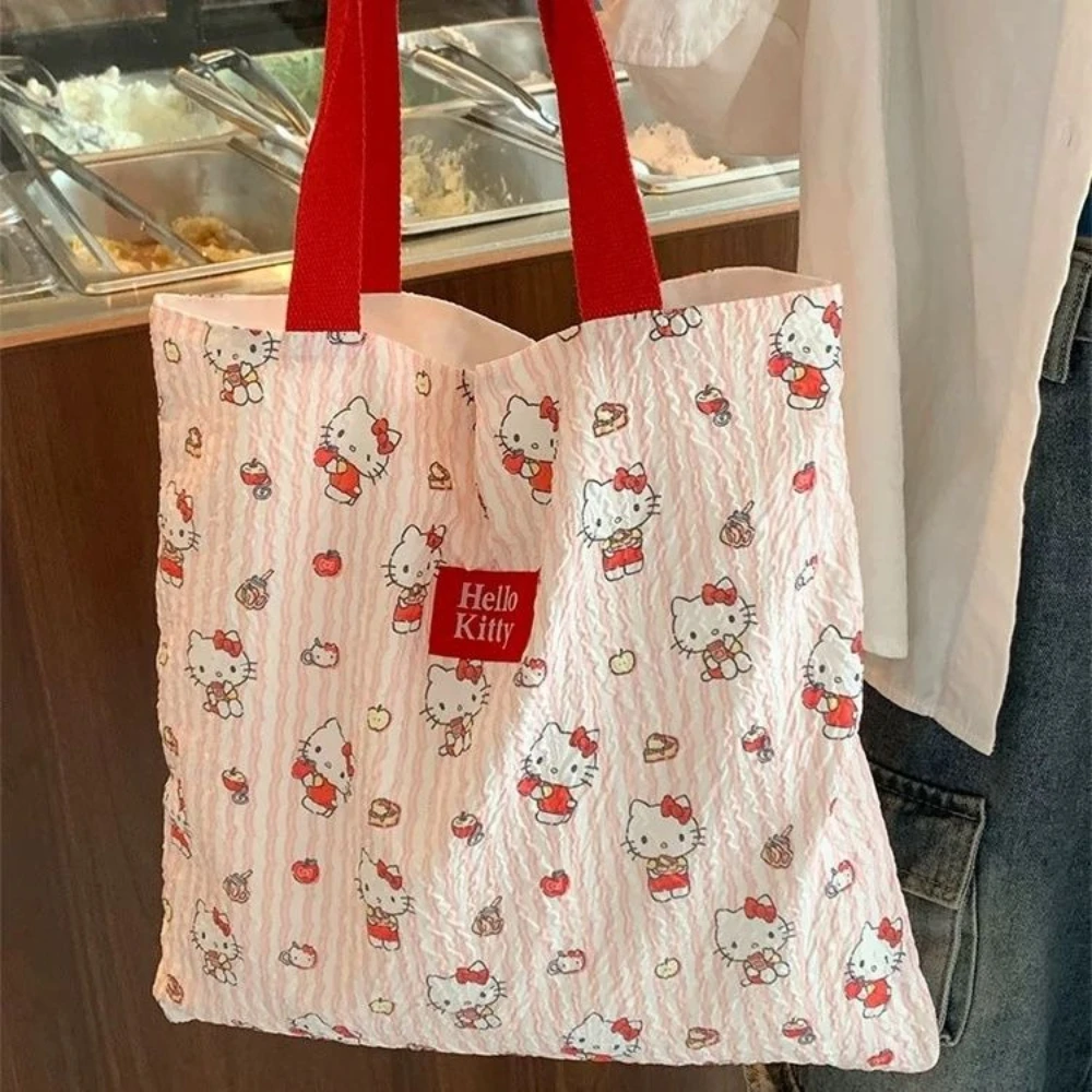 

Dopamine Hello Kitty Pleated Women's shoulder tote bag New Sanrio Shoulder Bag Simple Commuter Women Tote Bag Versatile Handbag