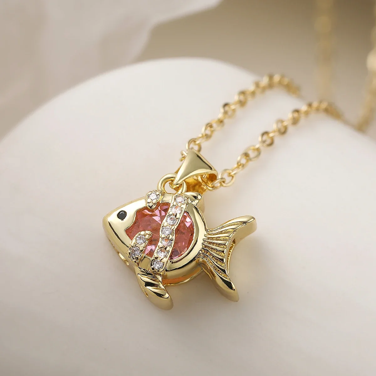 NEWBUY Stylish Minimalist Design Lucky Fish/Five-Leaf Clover Pendant Necklaces For Women Jewelry for Daily Outfits