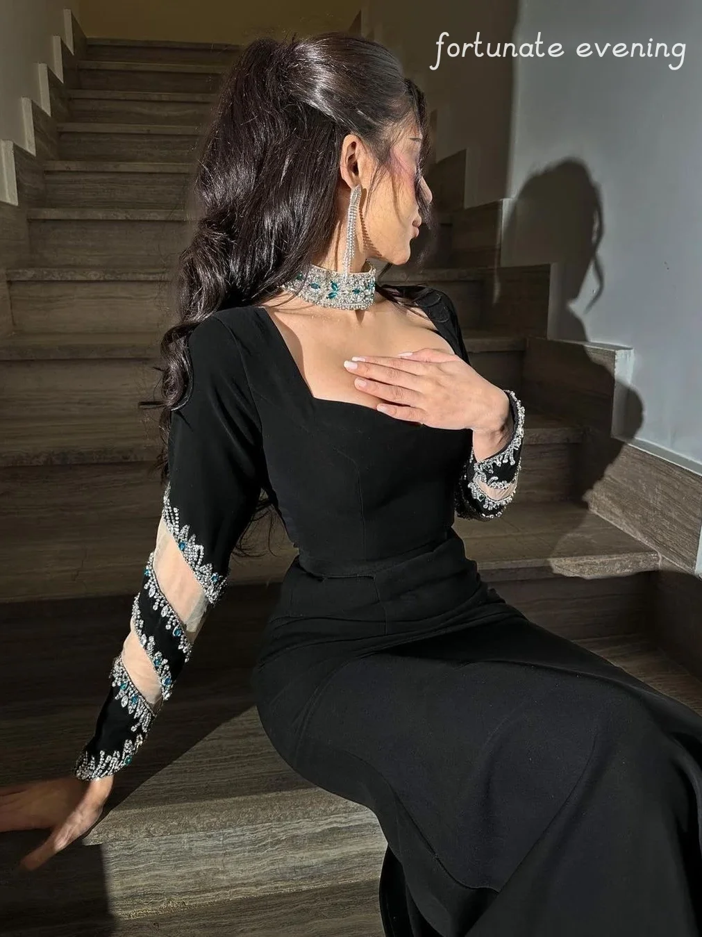 Fortunate Evening Elegant Vintage Black Crystal Beading Square Collar Customize Formal Occasion Prom Dress Evening Party Gowns