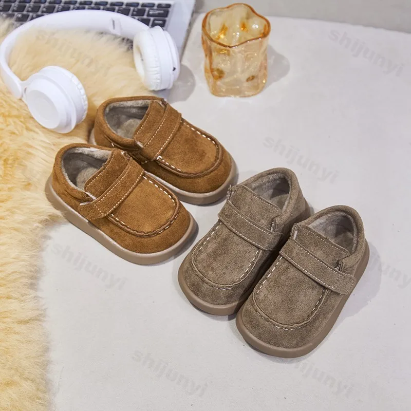 

Однотонные низкие повседневные туфли в стиле ретро для мальчиков, осень 2024, новая детская модная трендовая универсальная удобная нескользящая обувь