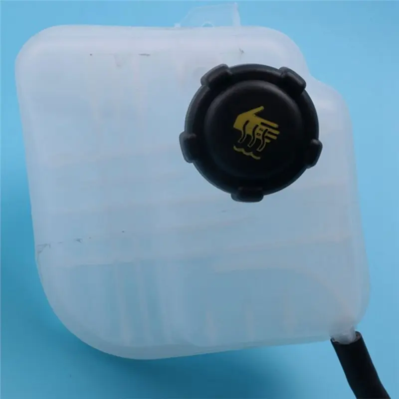 A82M-Reservoir Tank Bottle+ Cap For Nissan Qashqai 2006- 2014 21721-JD00B 21721JD00B Coolant Expansion Header Water Tank Car Par
