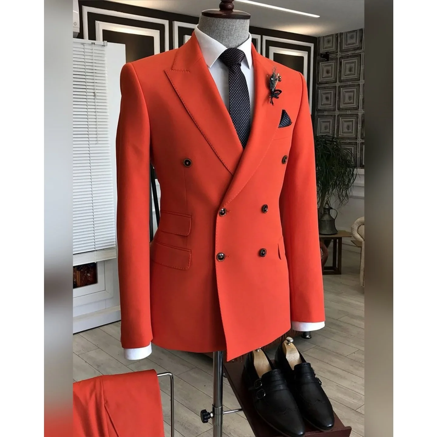 2 Piece Suit Men Bright Orange Wide Peak Lapel Double Breasted Blazer Matching Pants Formal Wedding Prom Gentleman Customized