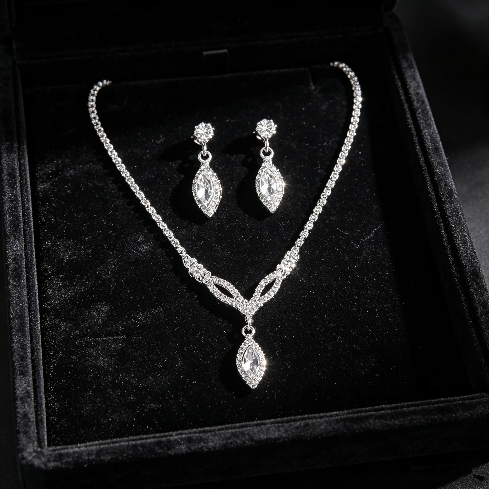 Women'S Accessories Mango - Luxe Marquise Kubieke Zirkonia Ketting Oorbellen