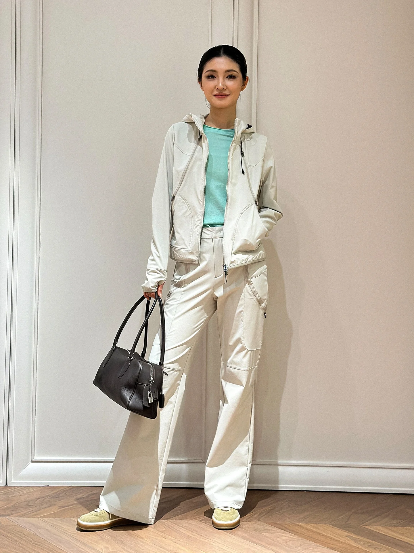 

Легкий теннисный комплект для активного отдыха, подчеркивающий ощущения тела, из мягкого эластичного нейлона, женский комплект в стиле Ханьфу, зимняя коллекция