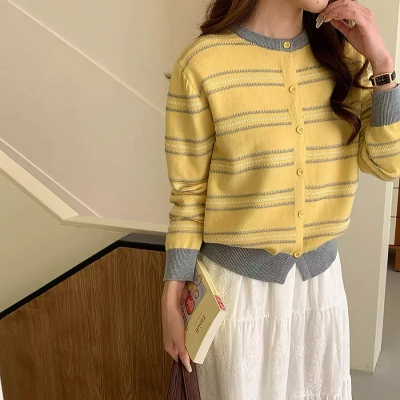 Contrasting Color Striped Round-neck Knitted Cardigan Women Springautumn New Loose Slimming Versatile Long-sleeved Sweater Coat