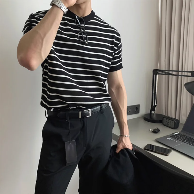 

New Arrival American Striped T Shirts Men Summer Round Neck Slim Fit Short-sleeved Bottoming Shirt Sports Gyms Fitness T-shirt