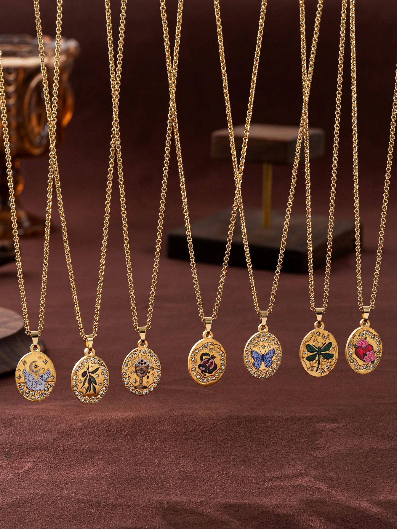 18K Vergoldete Ovale Anhänger-Halskette Edelstahl Layering-Schmuck für Frauen – Detail 5