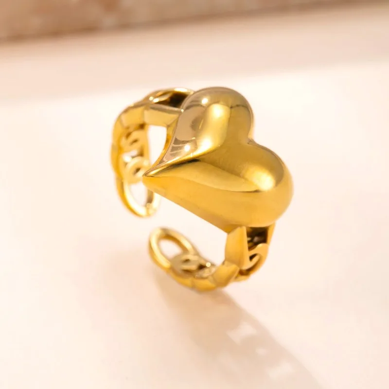 

New stainless steel ring casting heart chain index finger ring, women's light luxury high-end titanium steel jewelry