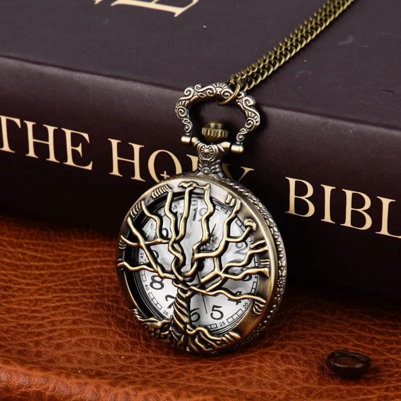 Vintage Luxury Skeleton Life of Tree Carving Quartz Pocket Watch for Men Women Engraved Fob Chain Bronze Clock for Collection