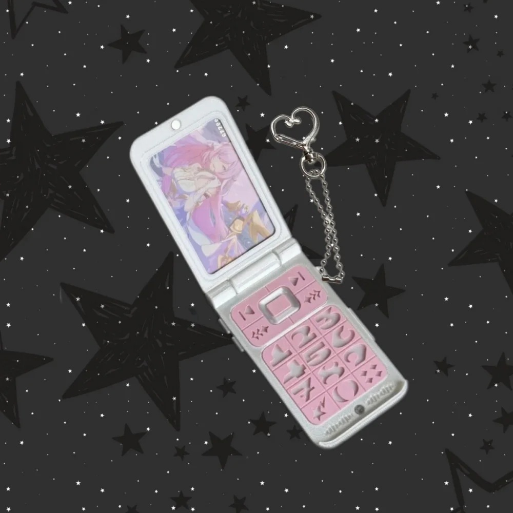 Y2K Flip Phone Shape Photocard Holder Key Chains 3D Printed Vintage Card Case Kpop Photo Storage Bag Pendant Street Accessory