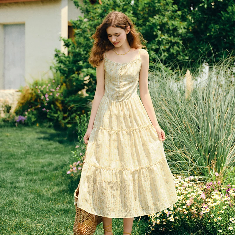 Semir robe femmes Design sens Texture 2025 nouvel été doux dentelle florale robe à bretelles