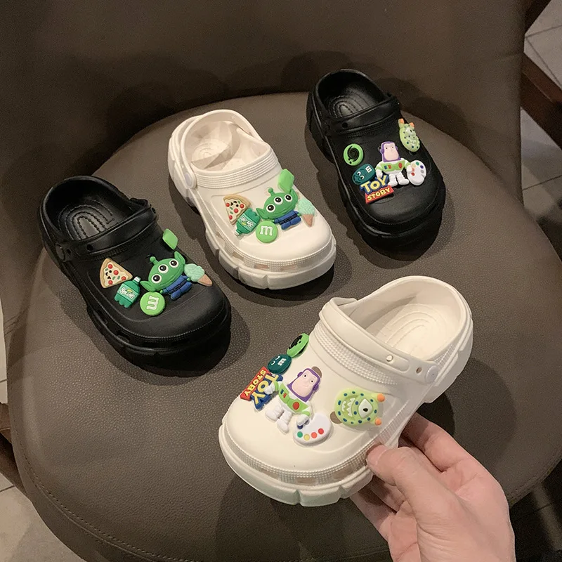 

Сабо Disney Toy Story Buzz Lightyear 2025 — дизайн с закрытым носком для детей 5+, летняя школьная и игровая обувь