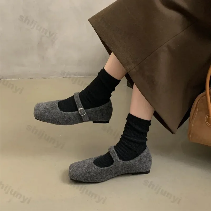 New 2024 Fashion Square Toe Fleece Flet Ballet Flats Woman Autumn Winter Warm Wool Mary Jane Shoes Ladies Elegant Plush Loafers
